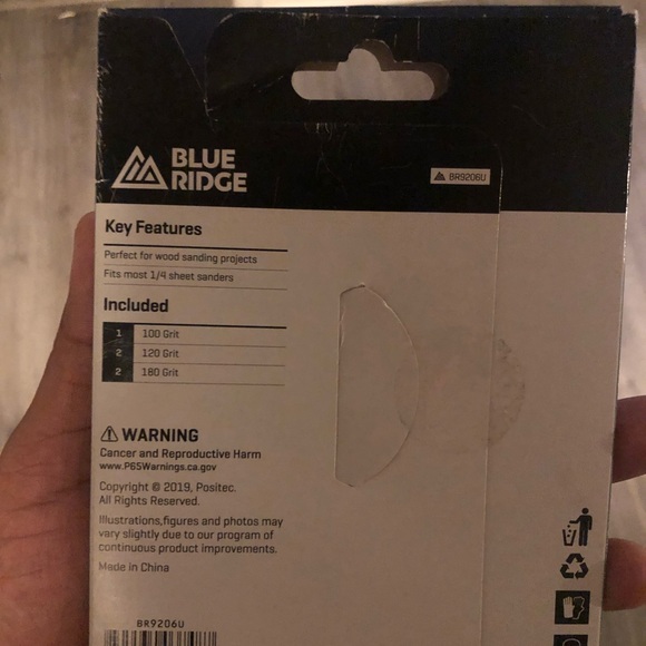 Blue Ridge 1/4 Sheet Sandpaper Assortment 5Pcs - Picture 3 of 5